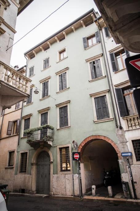 Piazza Erbe Luxury Apartment 维罗纳 外观 照片